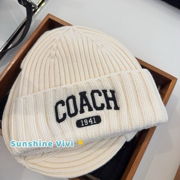 NWT Coach 1941 Embroidered Knit Beanie Wool CU806 Chalk White Unisex One Size - Picture 1 of 9